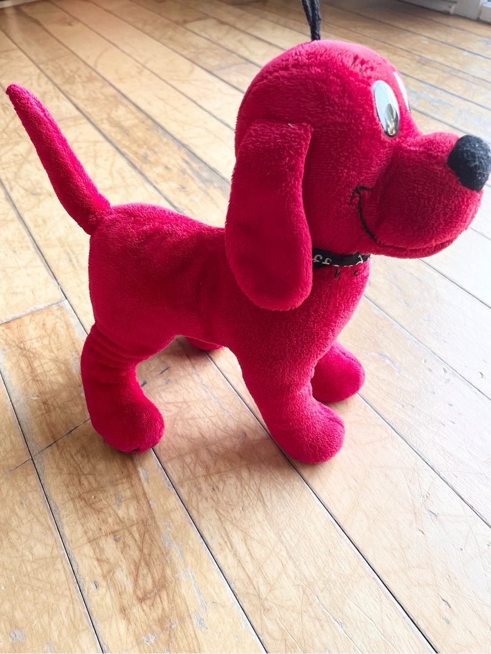 Y2K Clifford the Big Red Dog Plush Collectible